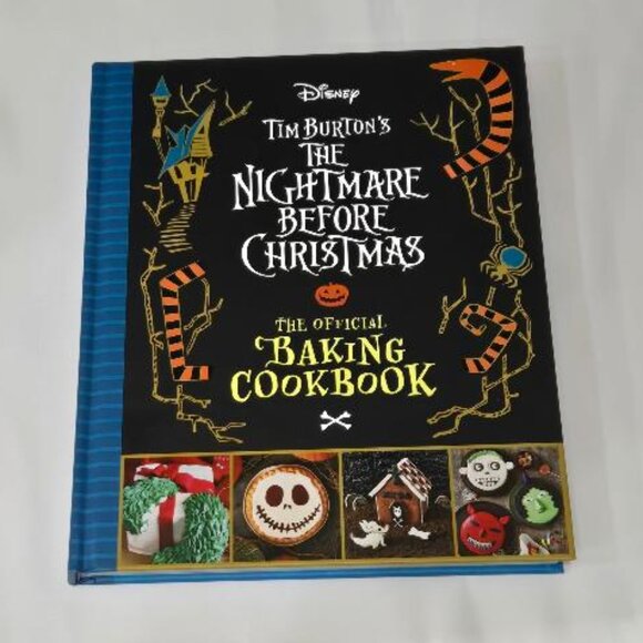 Nightmare Before Christmas OFFICIAL BAKING BOOK - Picture 2 of 4